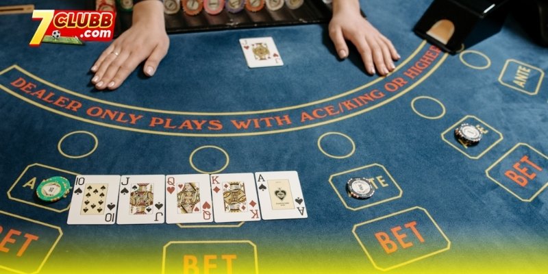 Áp dụng các thế bài Baccarat vào thực tế